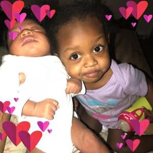 Meet your Posher, Rae